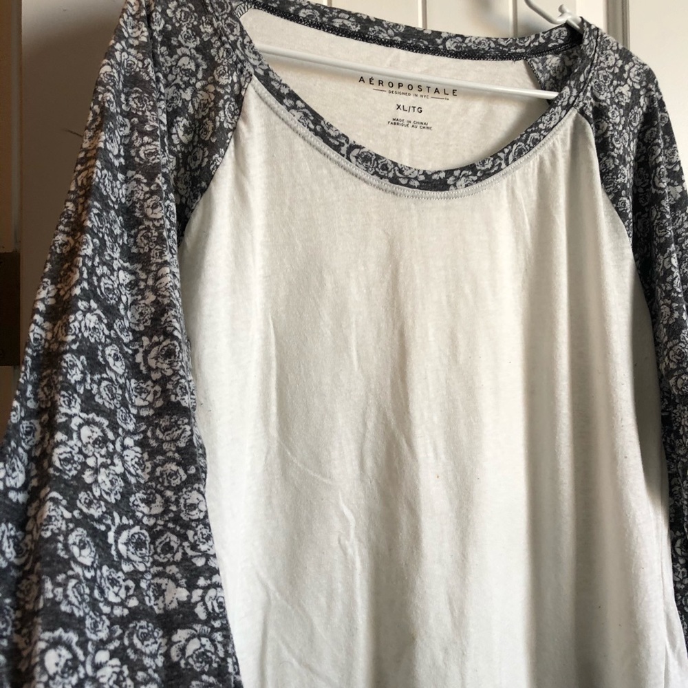 AEROPOSTALE T-SHIRT!